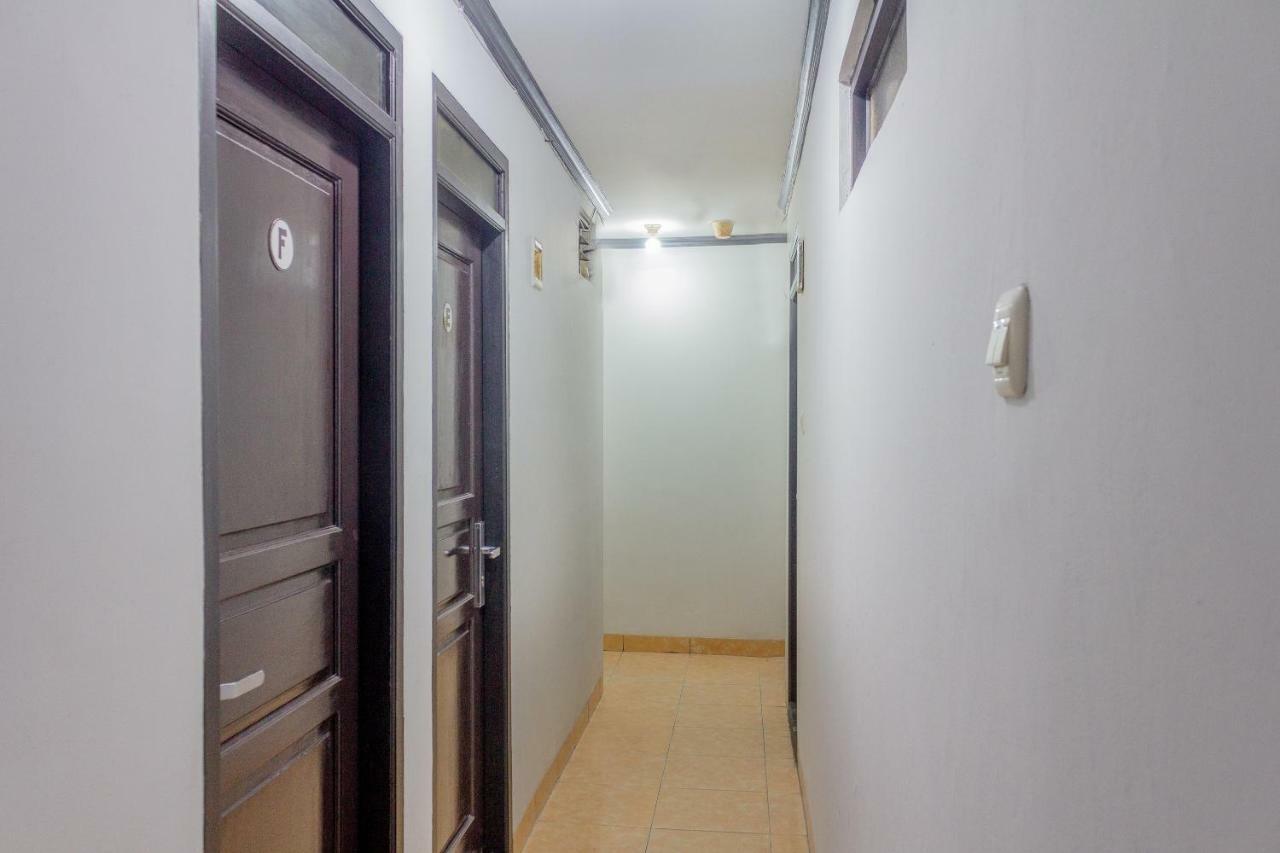 โอโย 649 K68 เรสซิเดนซ์ Hotel จาการ์ตา ภายนอก รูปภาพ